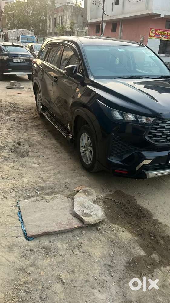 Toyota Innova Hycross, 2024, Petrol