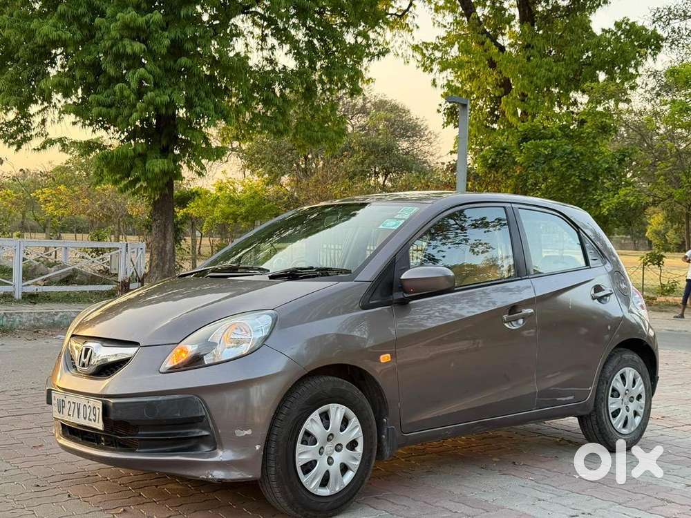 Honda Brio 2013 Petrol Well Maintained