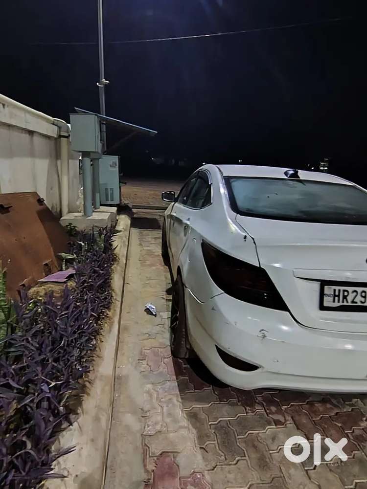 Hyundai Verna 2013