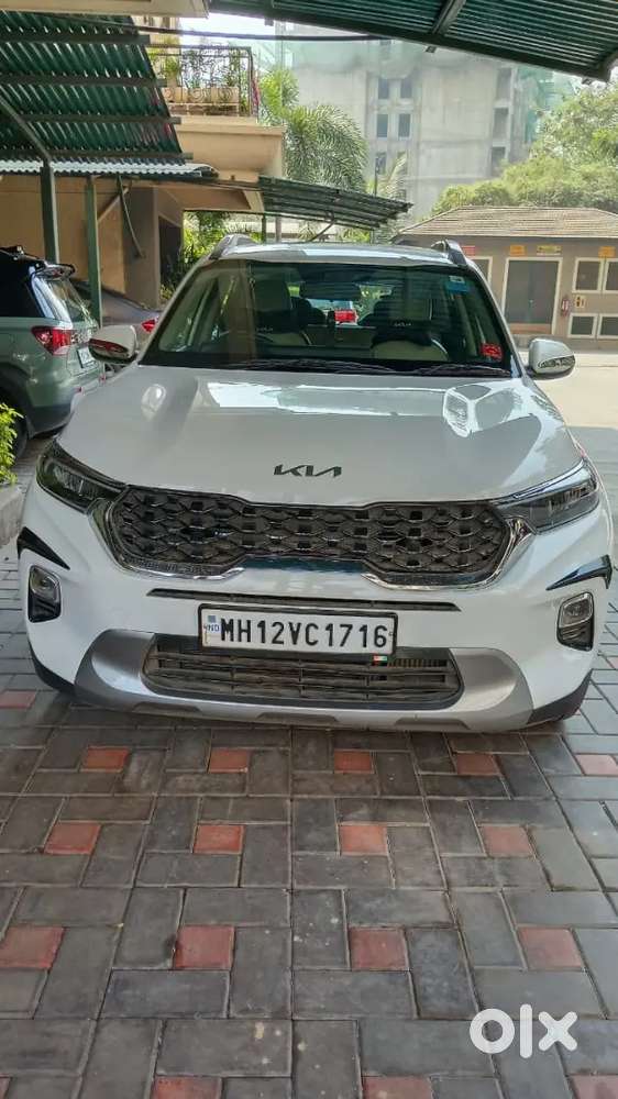 Kia Sonet 2023  Imt Semi-automatic  13,000 Km Only