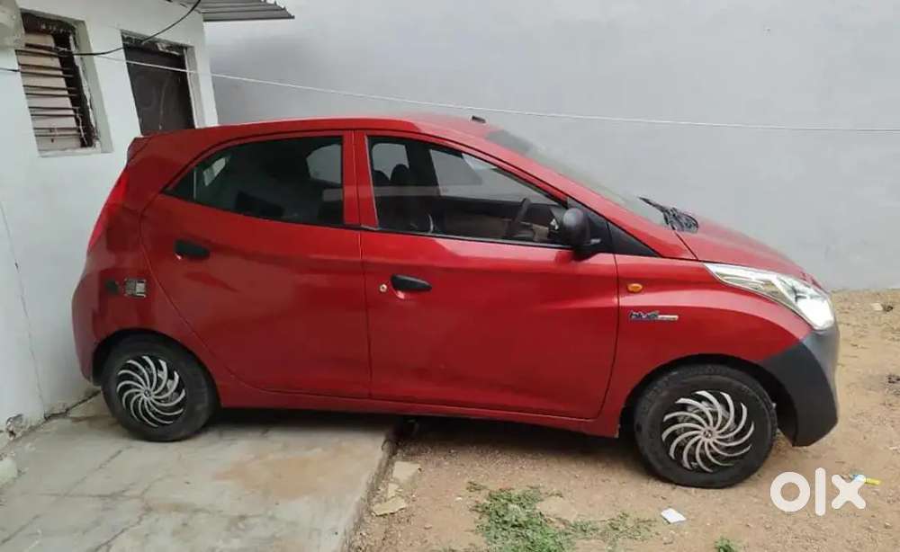 Hyundai Eon 2013 Cng & Hybrids 82301 Km Driven
