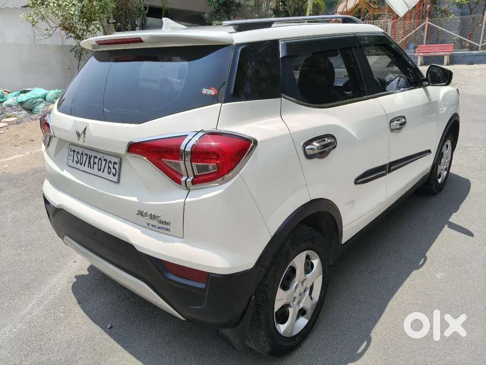 Mahindra Xuv300 2023 Diesel 55000 Kms Showroom Track Original Paint