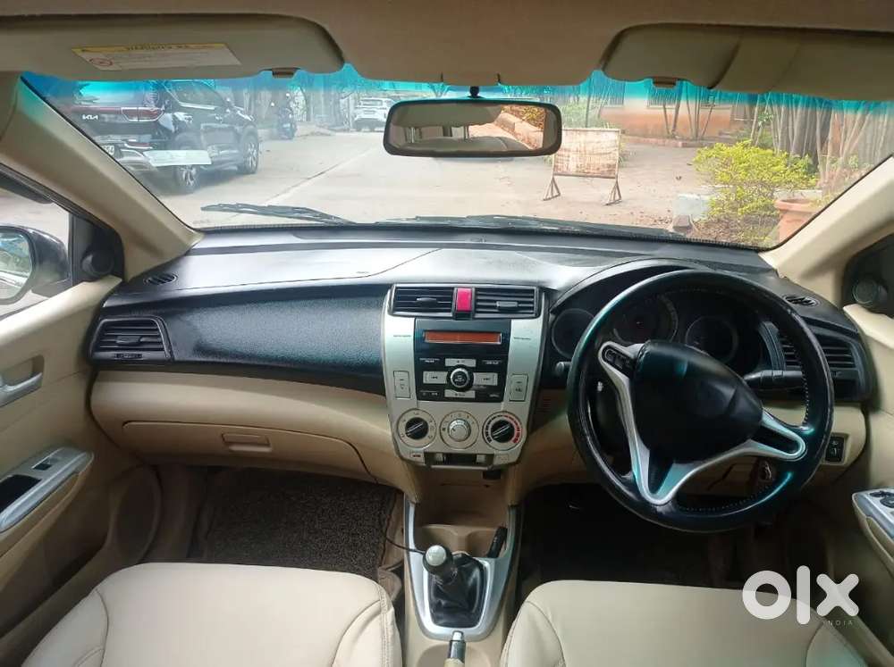 Honda City 1.5 V 2010