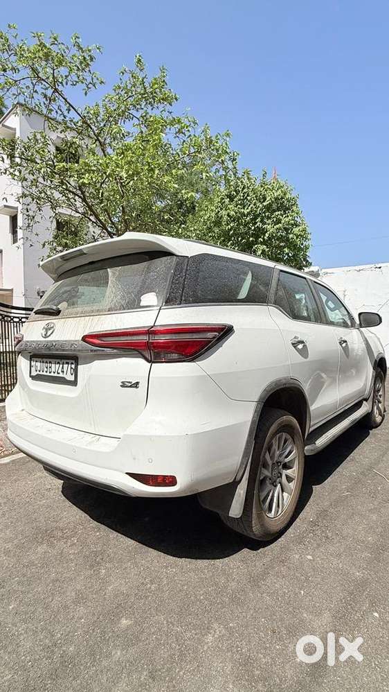 Toyota Fortuner 2021 Diesel Well Maintained