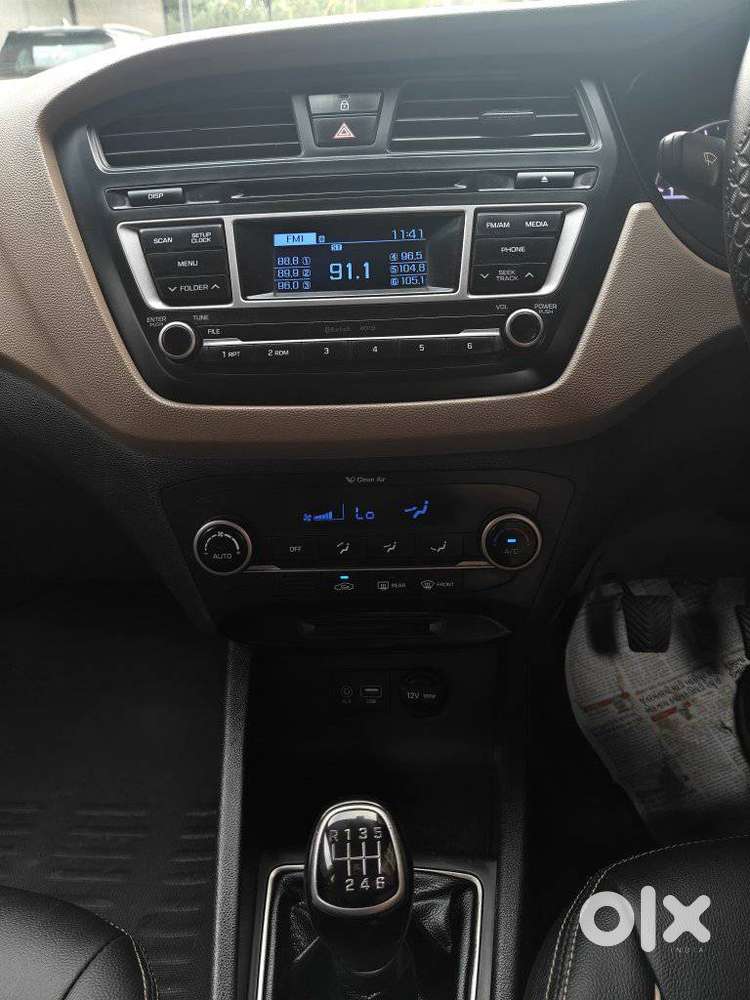 Hyundai Elite I20 1.4 Sportz (o) Crdi, 2015, Diesel
