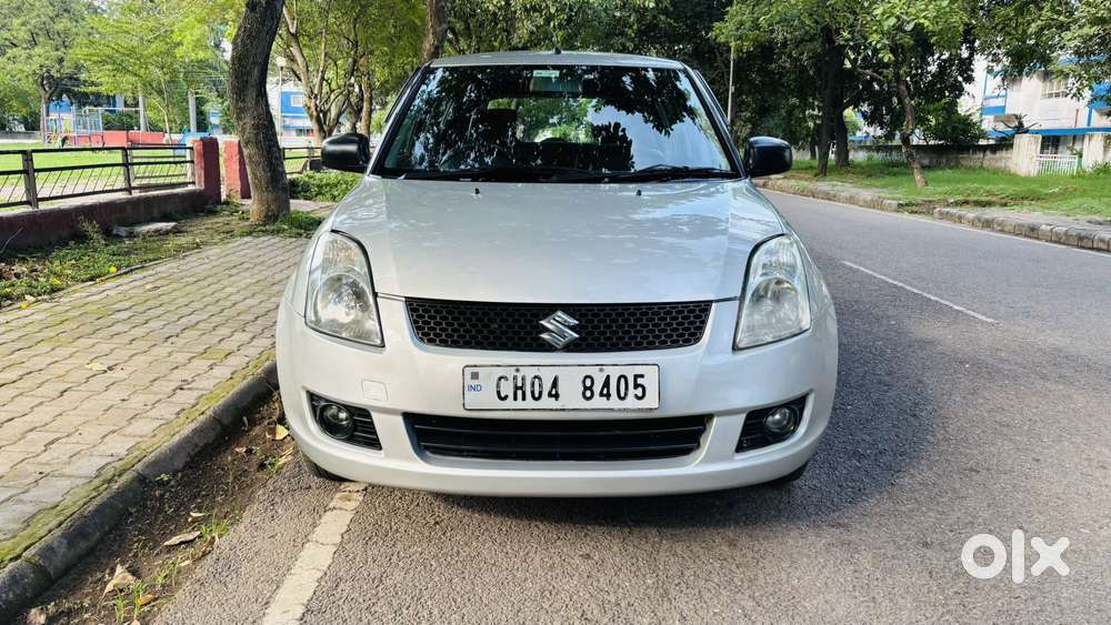 Maruti Suzuki Swift Vxi + Manual, 2007, Petrol