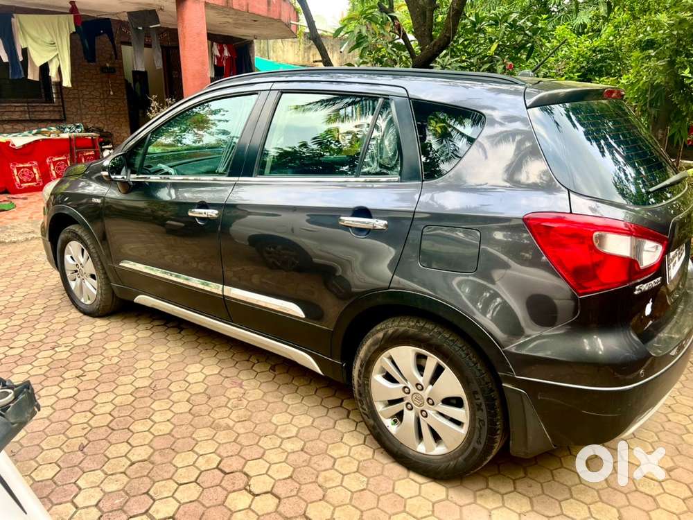 Maruti Suzuki S Cross 2016 Diesel Well Maintained