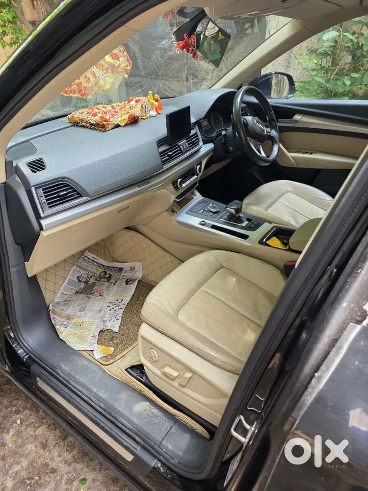 Q5 Diesal 1st Owner. 98765 Km 

Dealer Pls Excuse