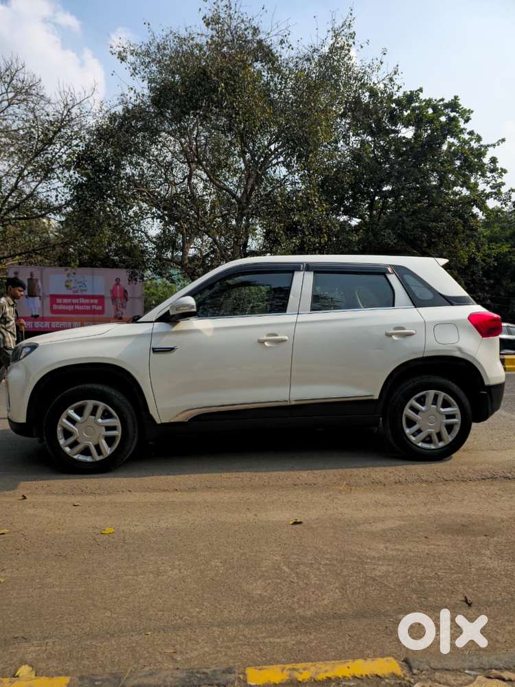 Maruti Suzuki Brezza 1.5 Lxi Smart Hybrid, 2021, Petrol