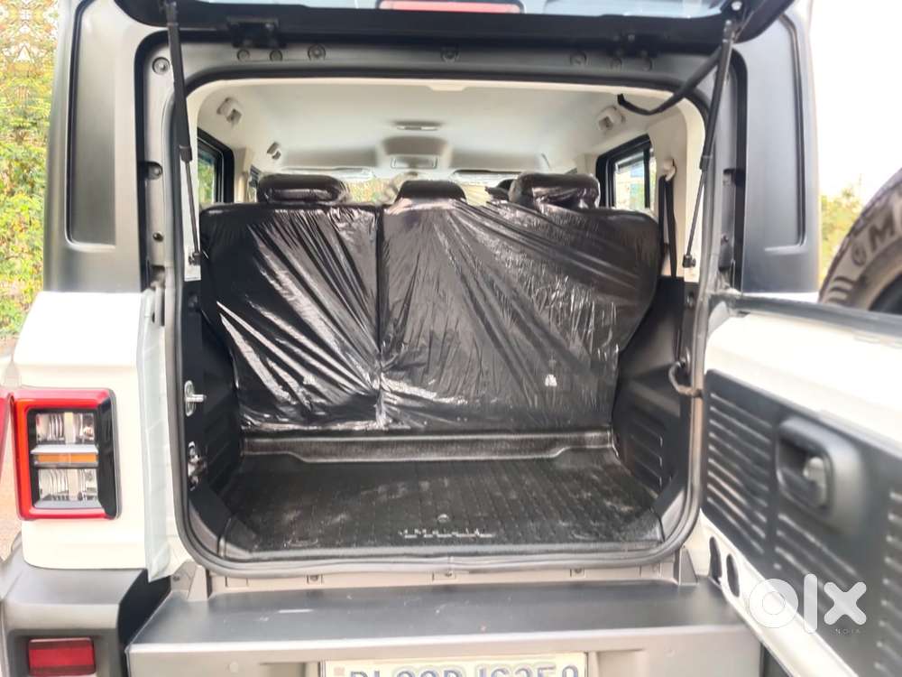 Mahindra Thar Roxx Mx3 Petrol At 2wd, 2025, Petrol
