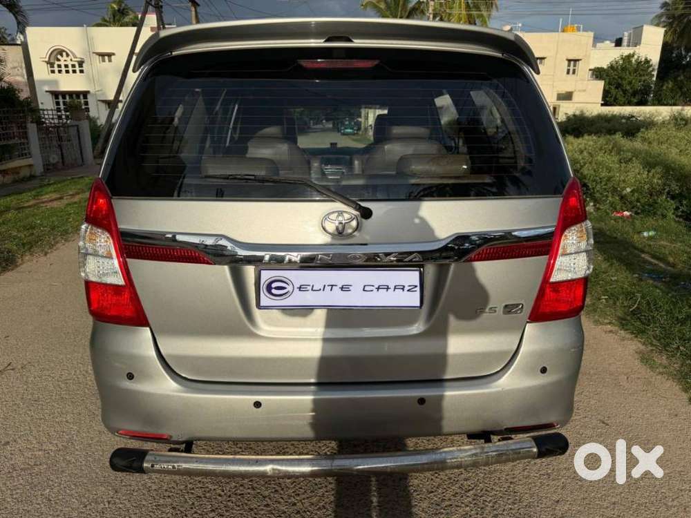 Toyota Innova 2.5 Z Diesel 7 Seater Bs Iv, 2015, Diesel