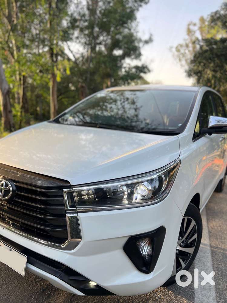 Toyota Innova Crysta [2020-ongoing] 2.4 Zx At 7 Str, 2022, Diesel