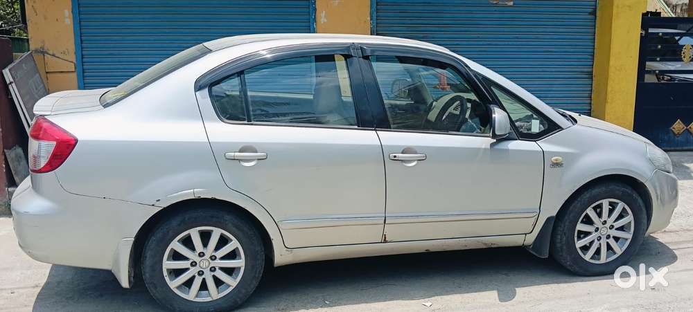 Maruti Suzuki Sx4 Zxi Mt Bsiv, 2011, Diesel
