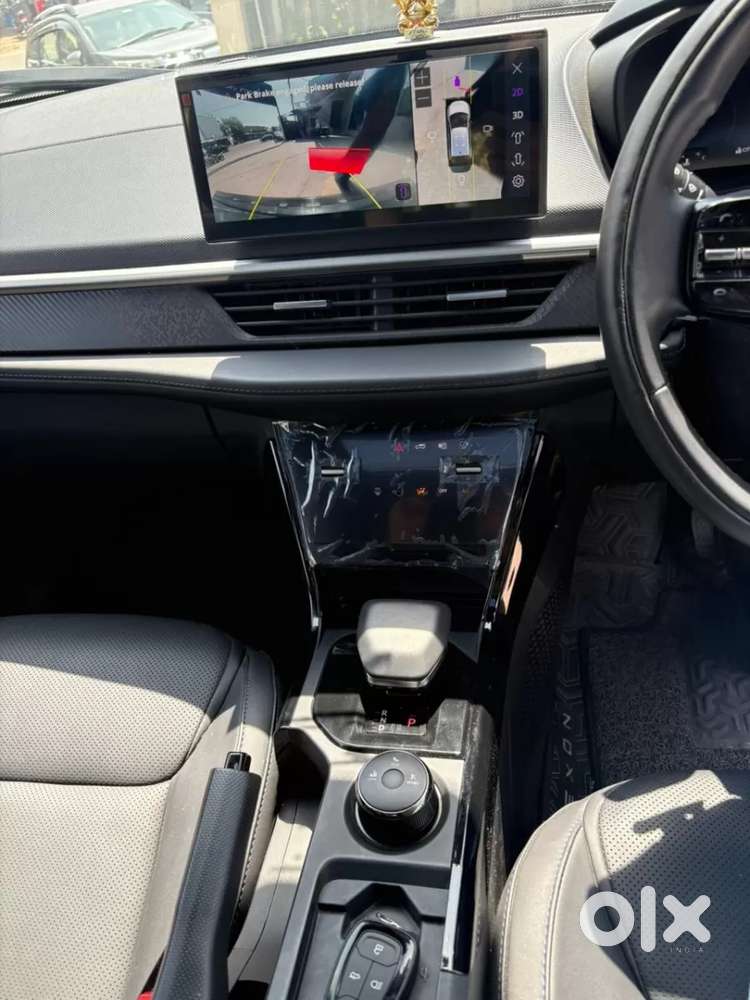 Tata Nexon, 2024, Petrol