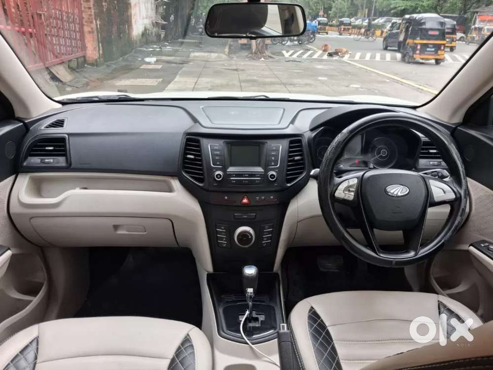 Mahindra Xuv300 1.2 W6 Amt Petrol, 2022, Petrol