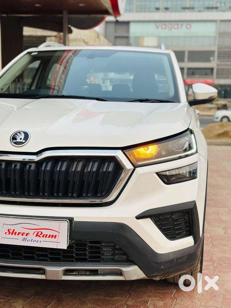 Skoda Kushaq 1.0 Tsi Style, 2022, Petrol