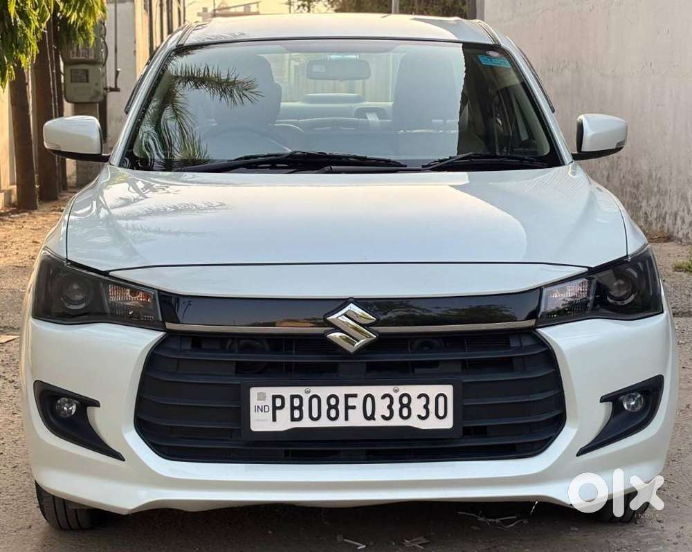 Maruti Suzuki Dzire, 2025, Petrol