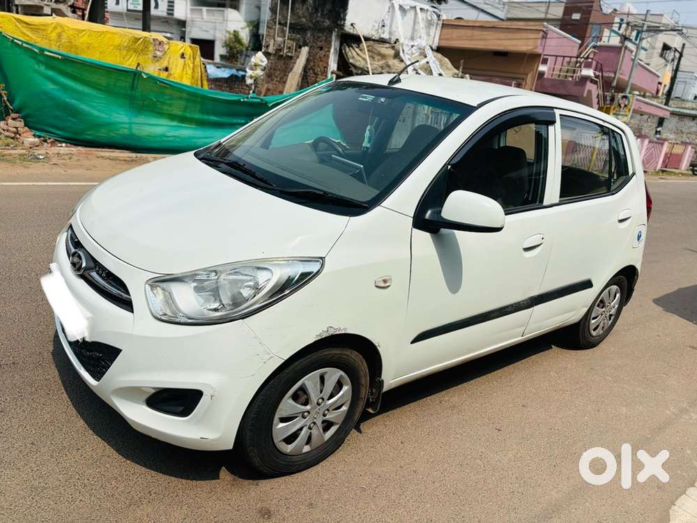 Hyundai I10 Petrol Manual 2013