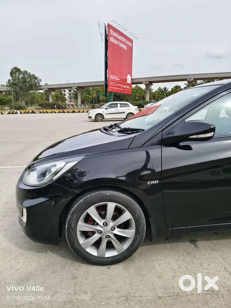 Hyundai Verna 1.6 Crdi Sx