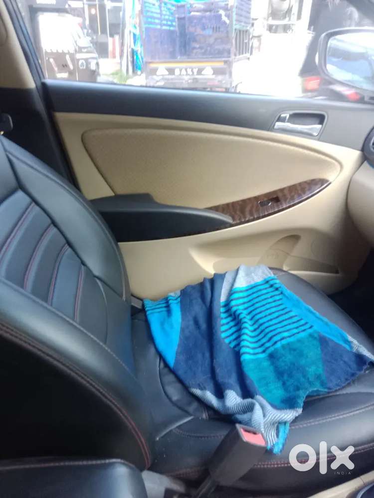 Hyundai Verna Diesel Fluidic Sx 2011