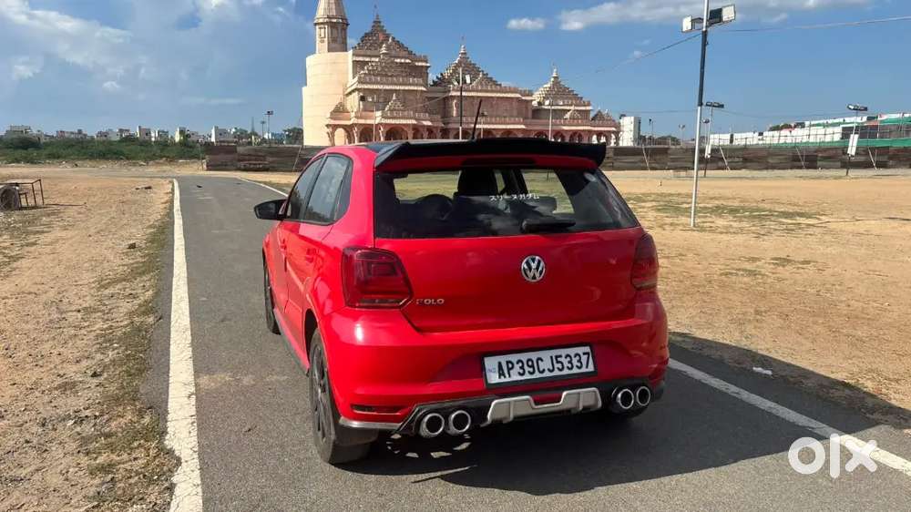 Volkswagen Polo Highline Top End With Air Bags