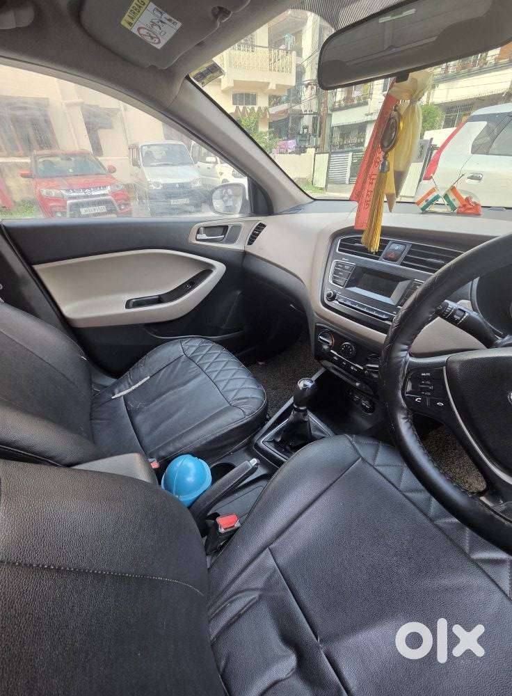 Hyundai I20 Sportz 1.2 Bs-iv, 2019, Petrol