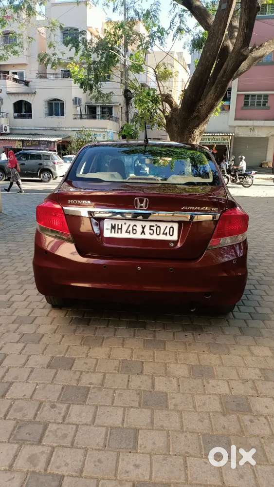 Well Maintained 2013 Honda Amaze