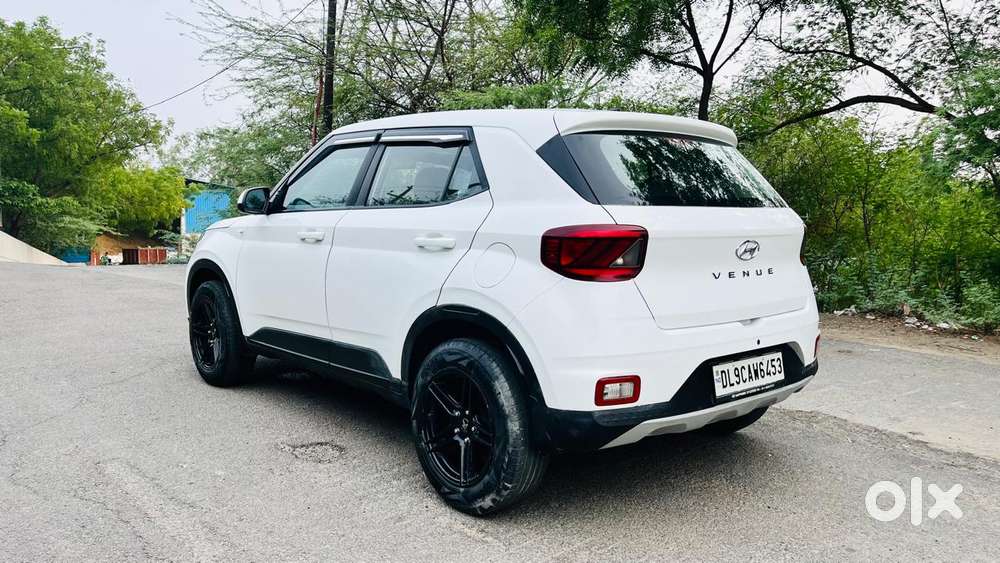 Hyundai Venue E 1.2 Petrol, 2021, Petrol