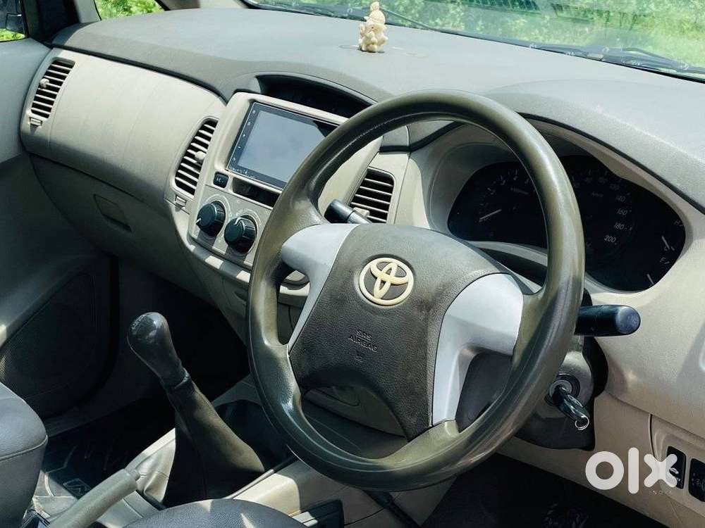 Toyota Innova 2.5 Gx 7 Seater Bs Iv, 2013, Diesel