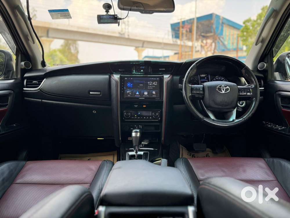 Toyota Fortuner Legender 4x2 At 2.8, 2022, Diesel