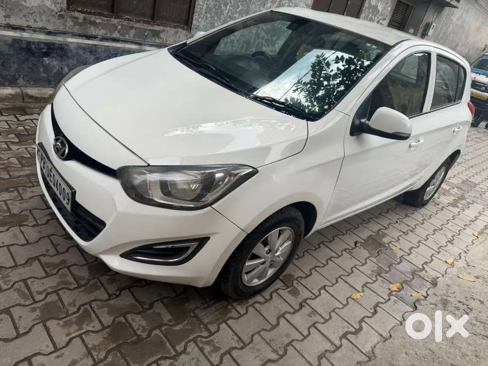 Hyundai I20 2014 Diesel 96532 Km Driven