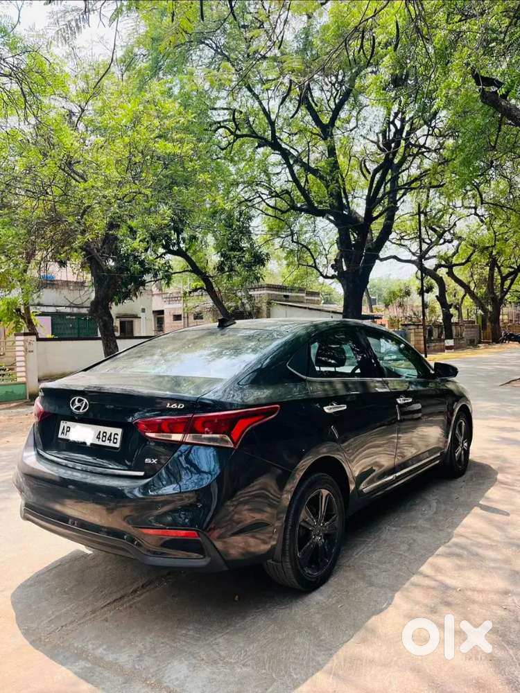 Hyundai Verna 2019 Diesel 108000 Km Driven