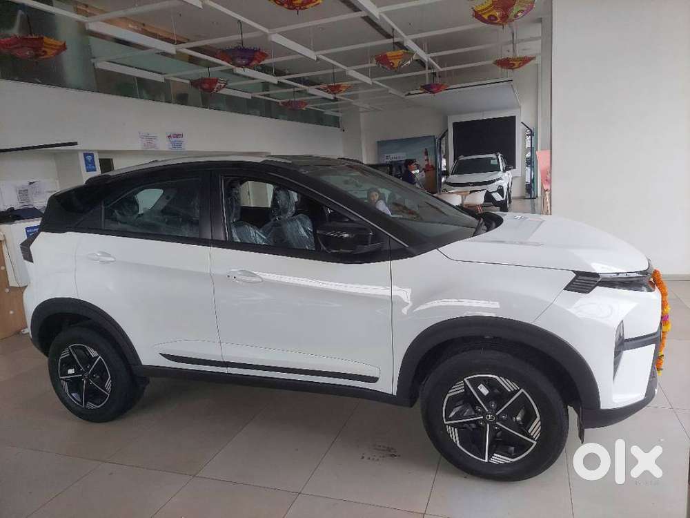 Tata Nexon 2024 Automatic Petrol Excellent Condition