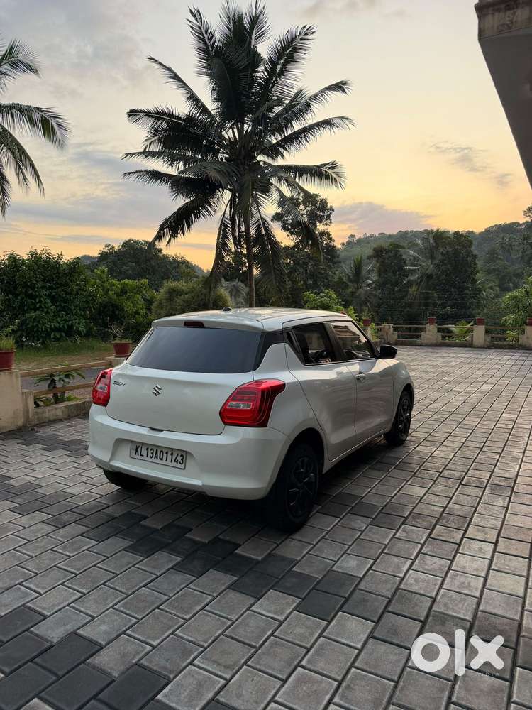 Maruti Suzuki Swift Vxi Optional, 2019, Petrol