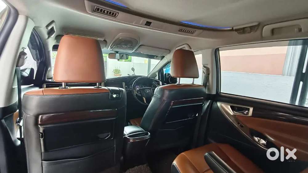 Toyota Innova Crysta 2017