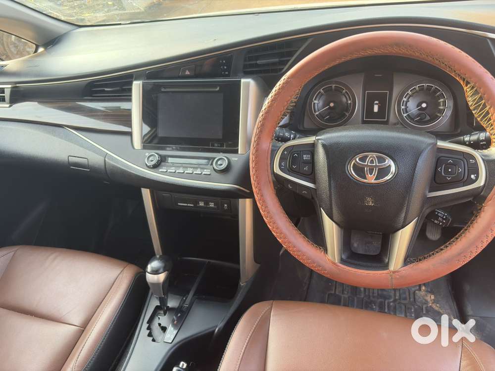 Toyota Innova Crysta 2.8 Zx At, 2017, Diesel