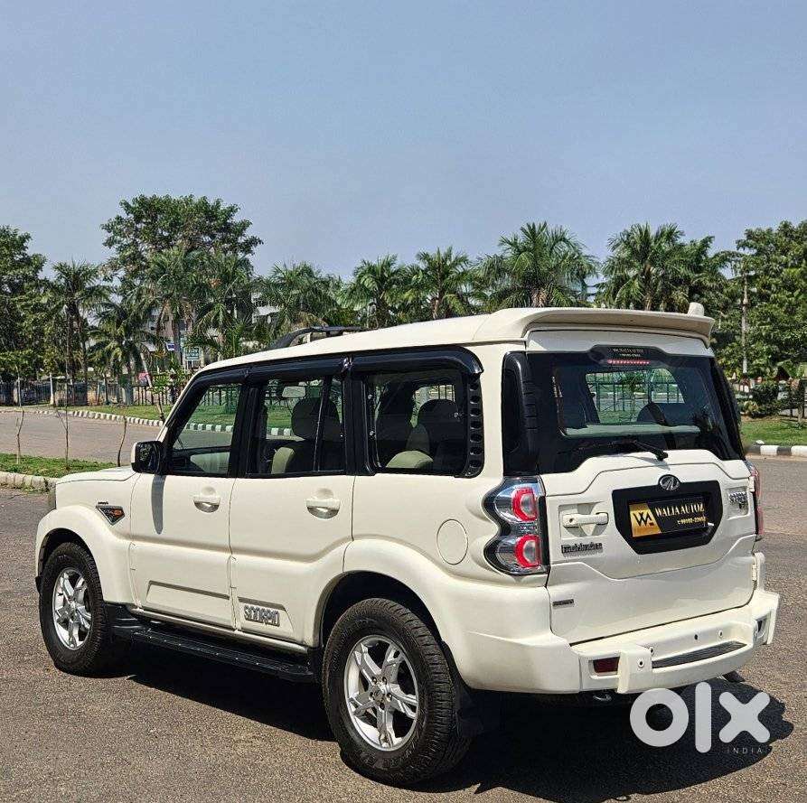 Mahindra Scorpio S10 At 2wd, 2017, Diesel