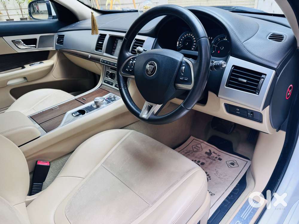 Jaguar Xf 2.2 Litre Executive, 2016, Diesel