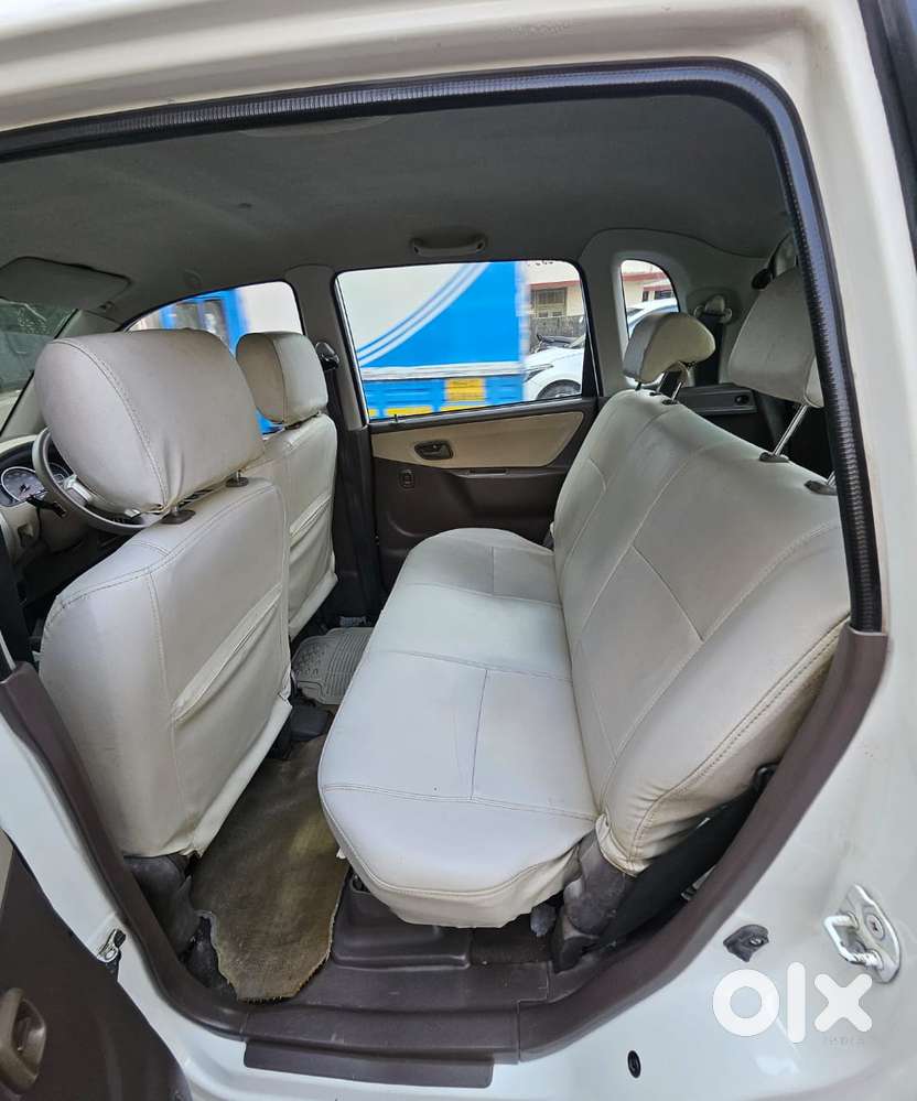 Maruti Suzuki Estilo Lxi, 2011, Petrol