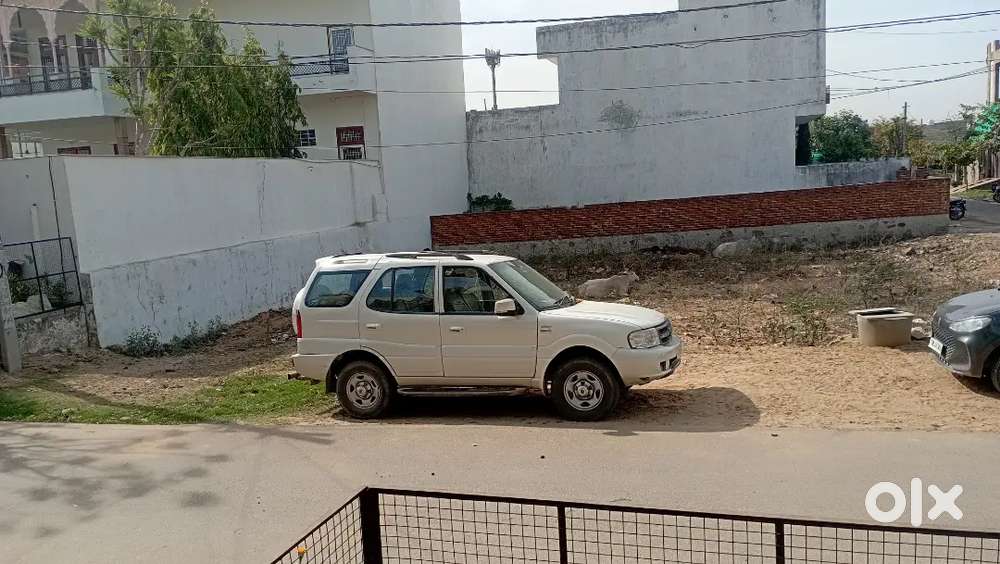 Tata Safari 2012 Diesel 121000 Km Driven