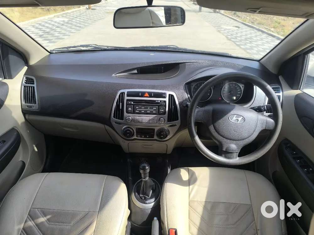 Hyundai I20 Petrol 2015 Registered 1st Owner
