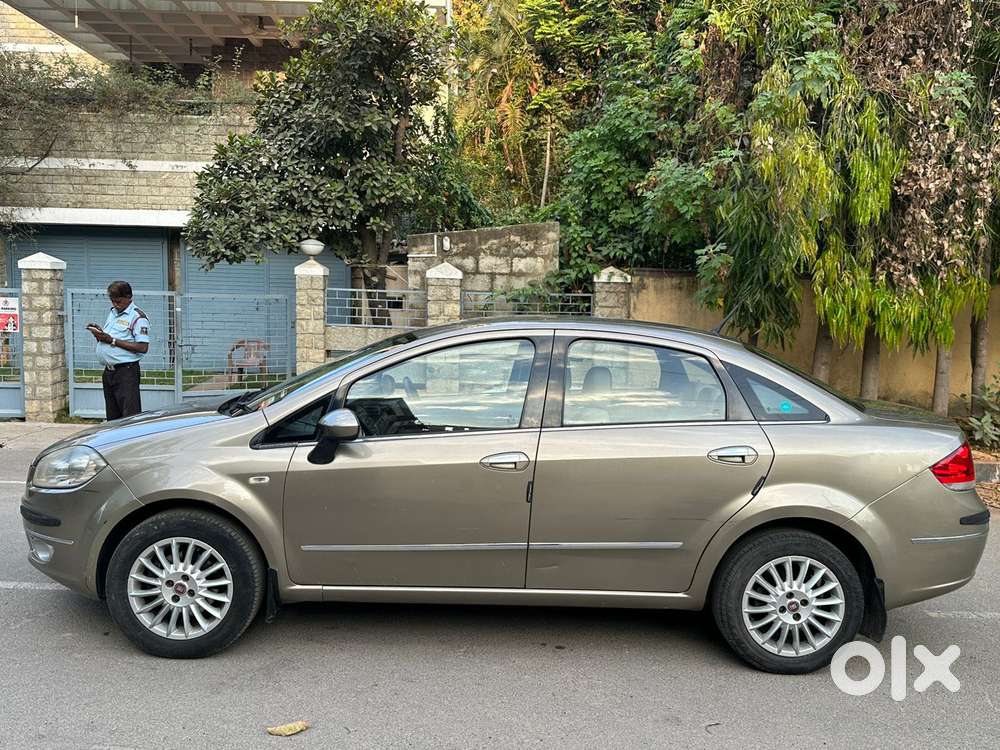 Fiat Linea 2007-2013 Emotion Pack, 2010, Petrol