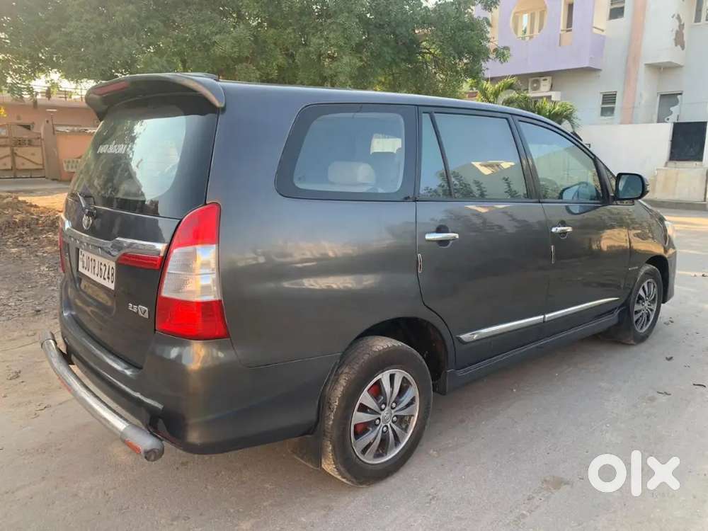 Toyota Innova 2.5 Vx 2015