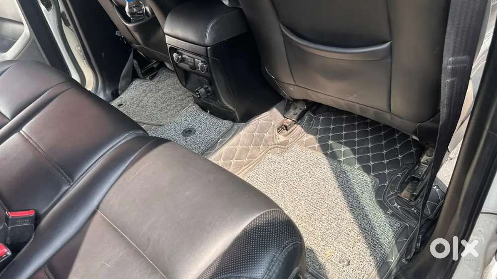 Ford Endeavour 3.2 Titanium 2019