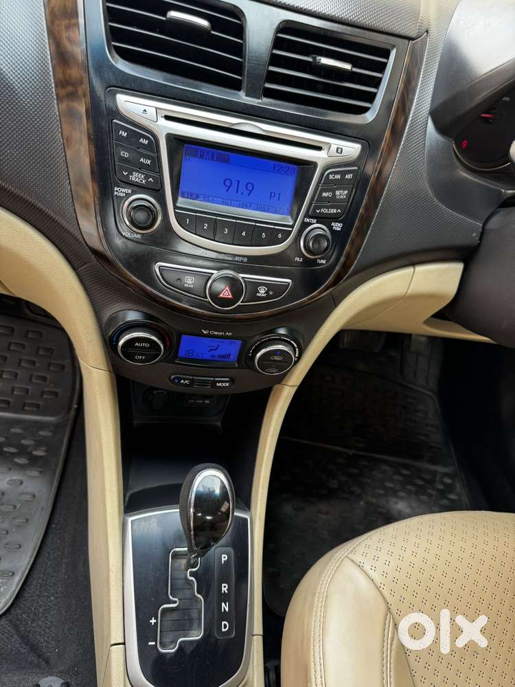 Hyundai Fluidic Verna 1.6 Vtvt Sx, 2014, Petrol