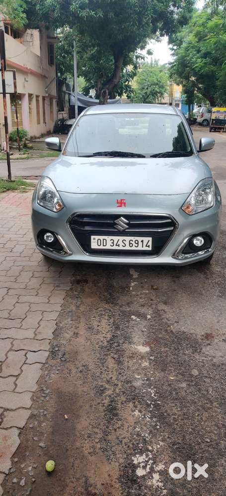 Maruti Suzuki Dzire 1.2 Vxi, 2023, Petrol