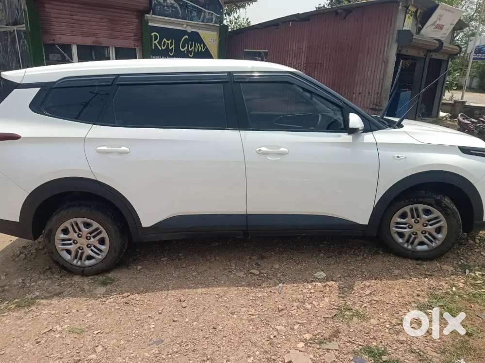 Kia Carens Premium 7 Str 2024