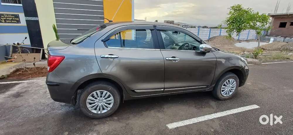Maruti Suzuki Dzire 1.2 2023