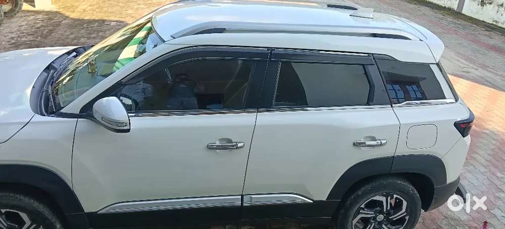 Maruti Brezza 2023 Lxi Cng