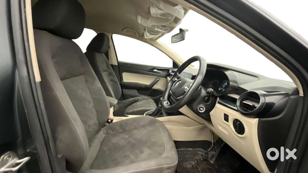 Skoda Slavia 1.0 Ambition Tsi At, 2023, Petrol